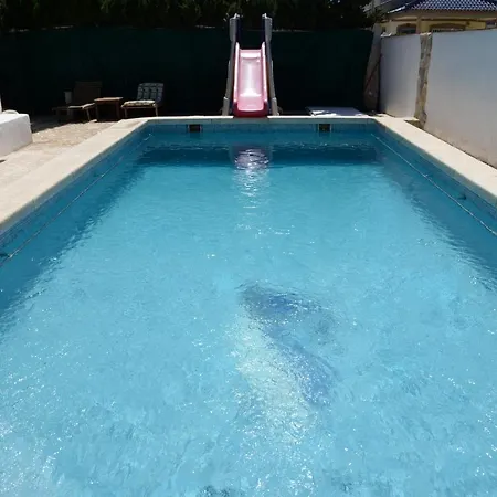 Noa Holiday home *